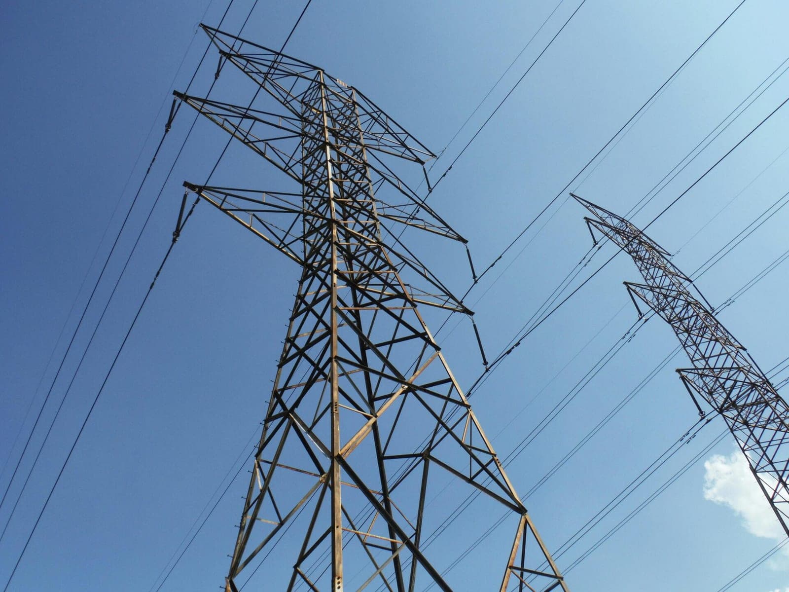 Vėjas numušė elektros kainas: Lietuvoje jos krito 16 proc.