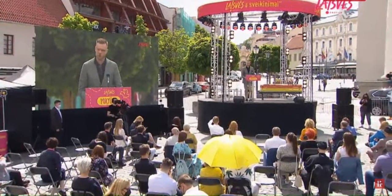Vos prieš 10 metų konservatoriai „protu nesuvokė“ kaip gali būti du tėčiai šeimoje! Kas nutiko šiandien?