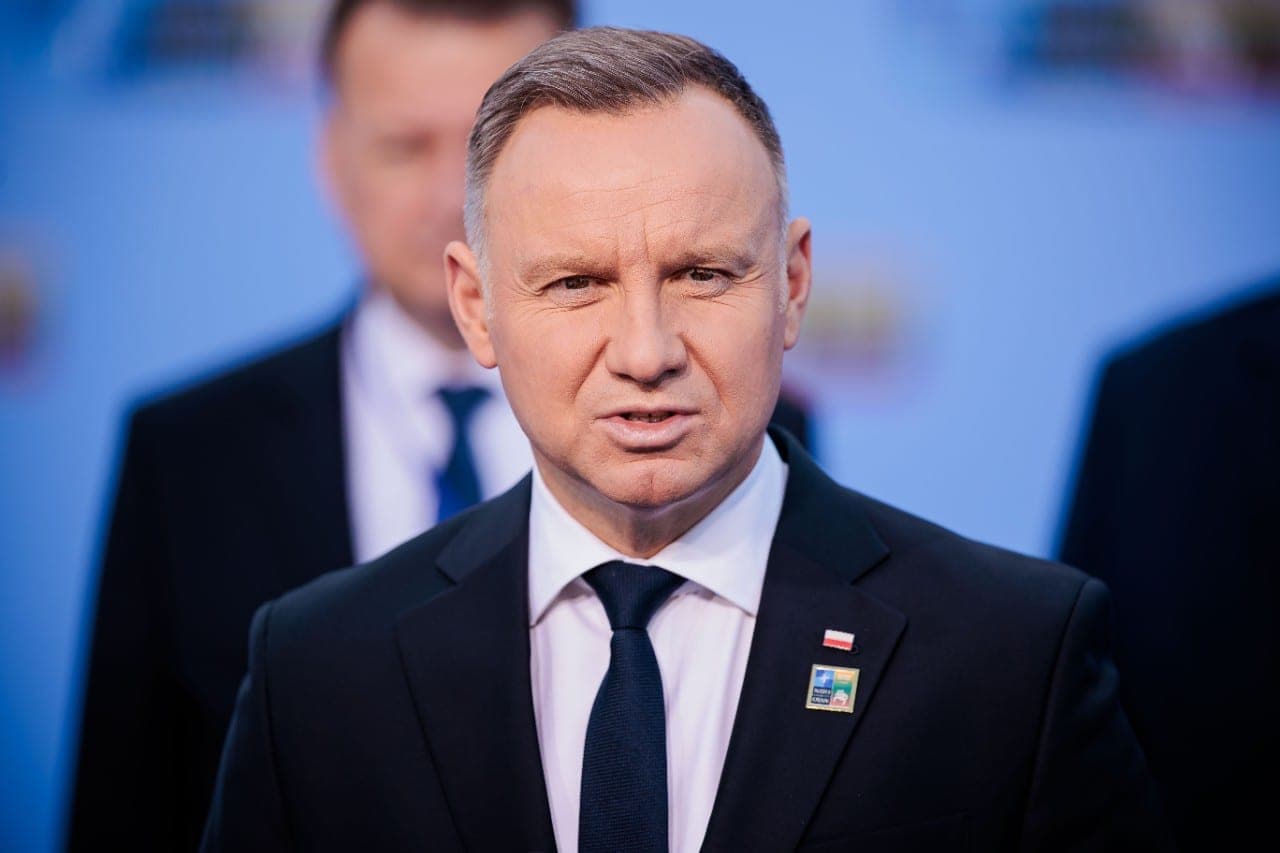 A. Duda uždegė žalią šviesą atominės elektrinės statyboms Lenkijoje: skirs 60 mlrd. zlotų