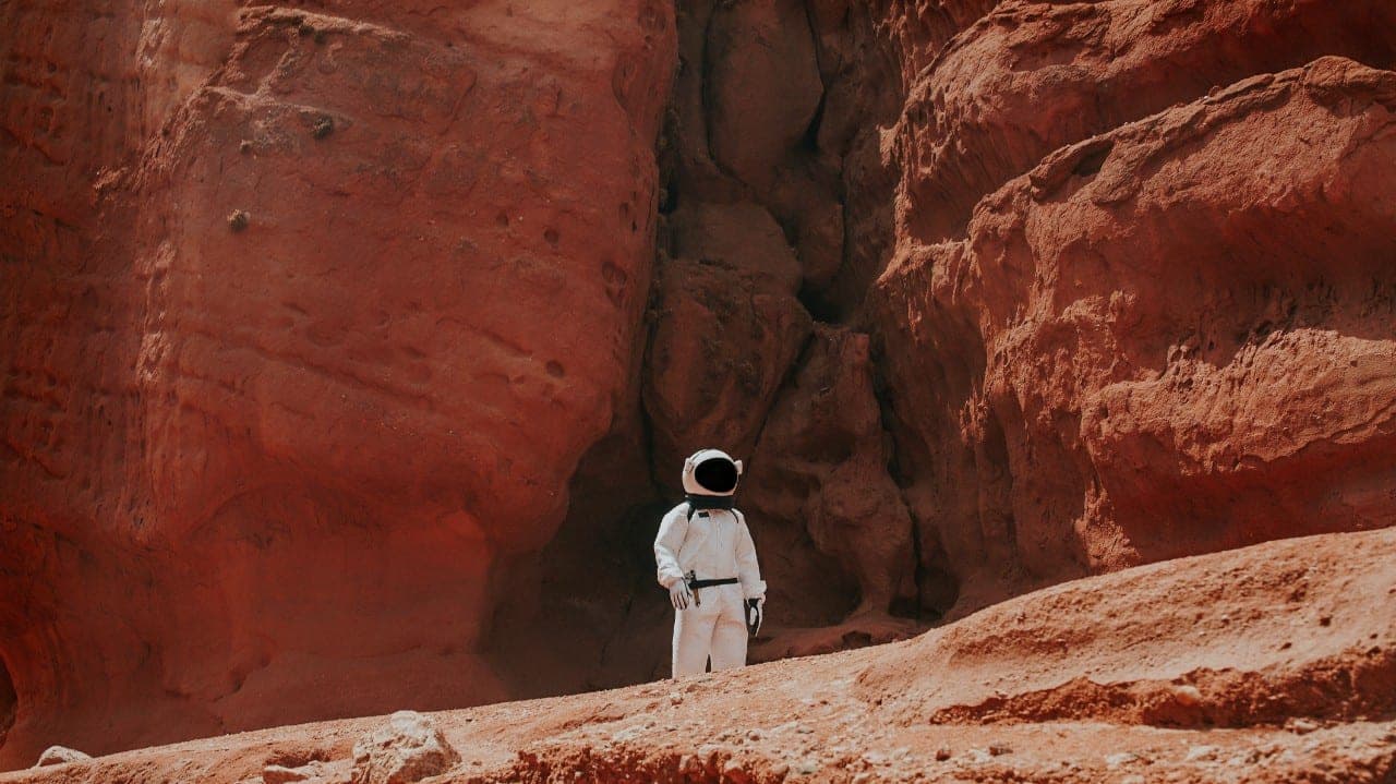 Milžiniškas „planetų žudikas“ asteroidas sukėlė megacunamį Marse
