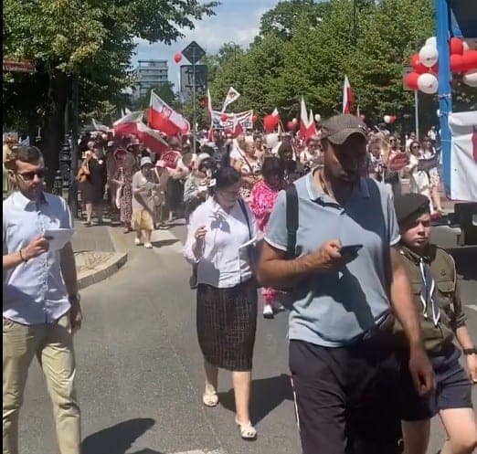 Lenkijos gatves užtvindė maršas „už gyvybę ir šeimą“