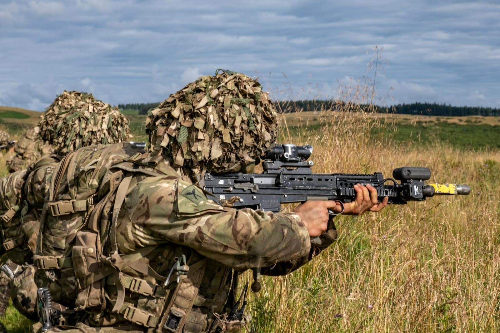 Lietuvoje auga diskusijos dėl karių siuntimo į Ukrainą: dalis gyventojų pasisako prieš