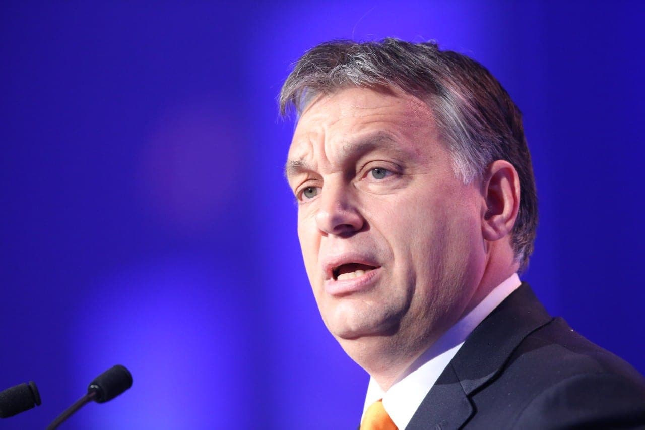 Vengrijos šeimoms - 4 mlrd eurų, tuo tarpu Nausėda renkasi investuoti į ginklus
