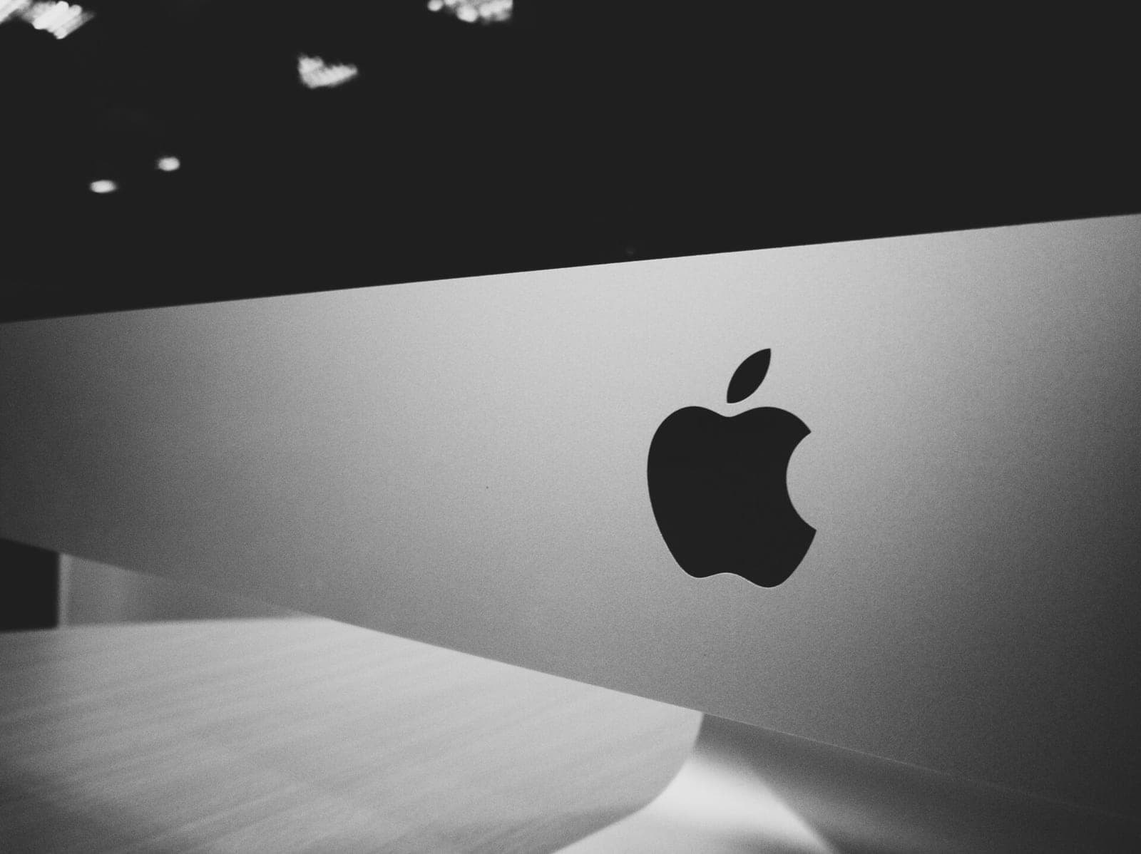 Krito „Apple“ „iPhone“ pardavimai