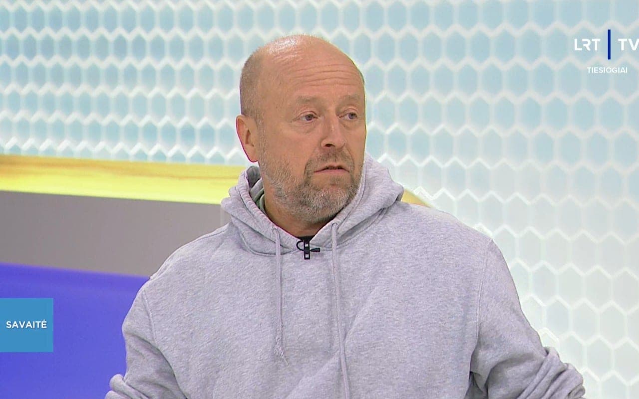 Švedas J. Ohmanas: Lietuvos vėliavas keliantys Savickai yra vatnikai, o patriotas esu aš