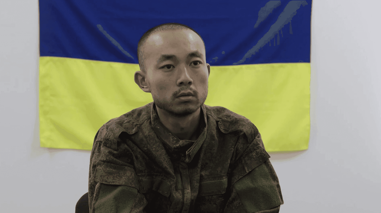 Ukraina: sučiuptas kinas papasakojo, kaip atsidūrė mūšio lauke