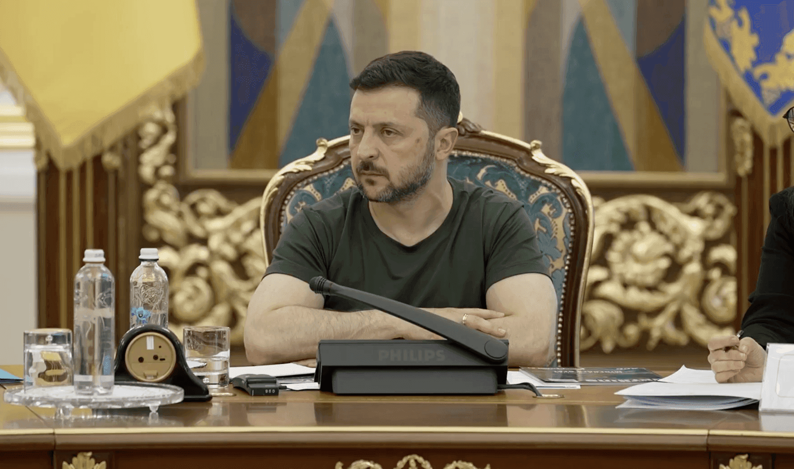 V. Zelenskis planuoja rengti prezidento rinkimus ir referendumą dėl taikos sutarties su Rusija