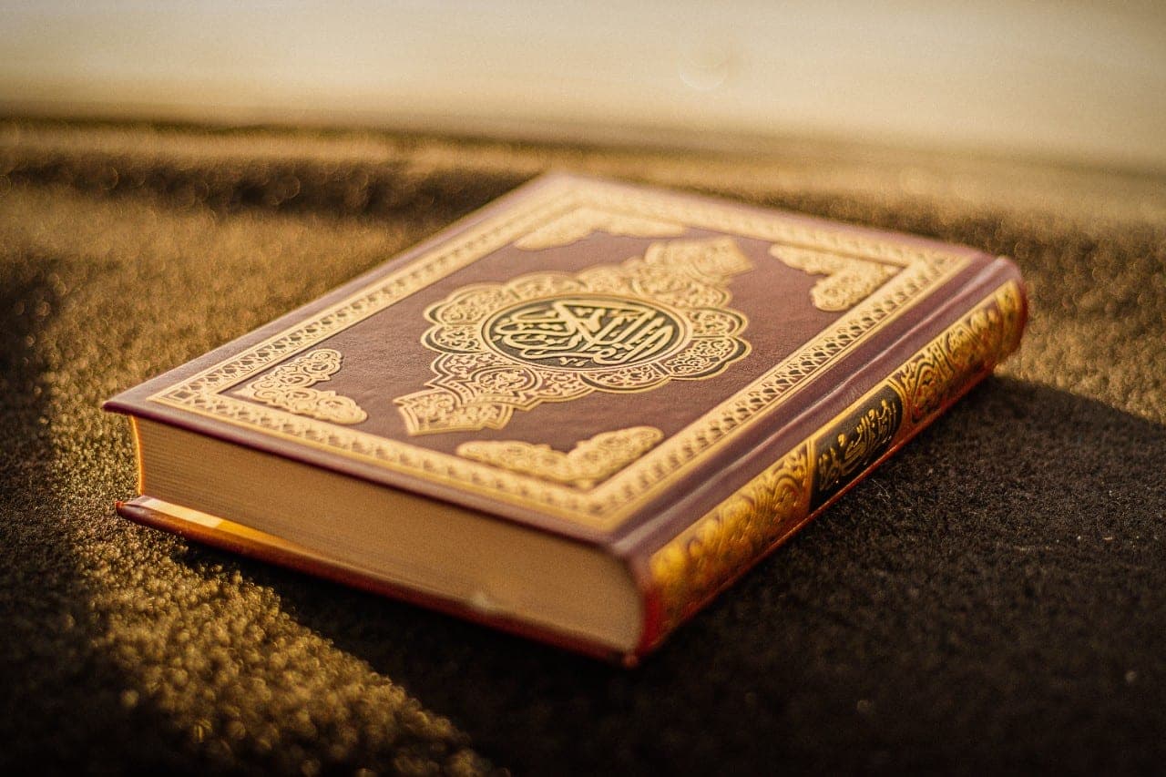 Religija svarbiau už viską: musulmonų vyrų laukia baudos už praleistas penktadienio pamaldas