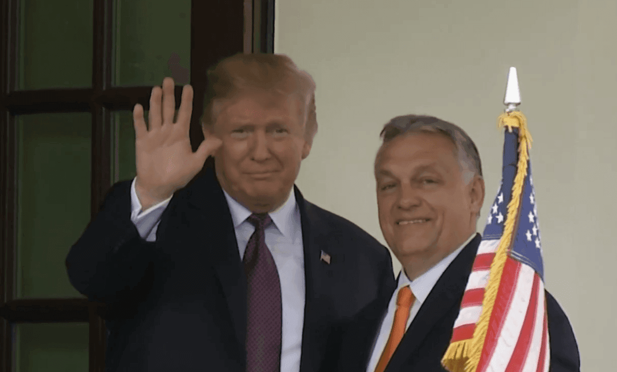 Trumpas giria Orbaną: „Mes mylime Viktorą – jis puikus lyderis“