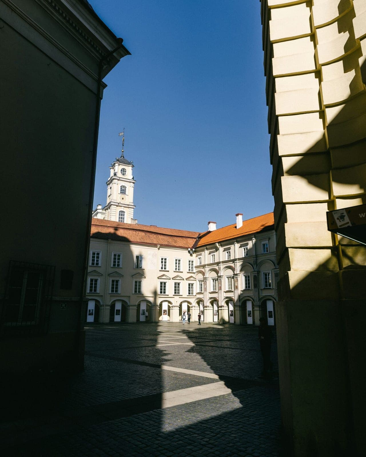 A. Zuokas kritikuoja Vilniaus valdžią: milijonai biudžete – perpildytos klasės mokyklose