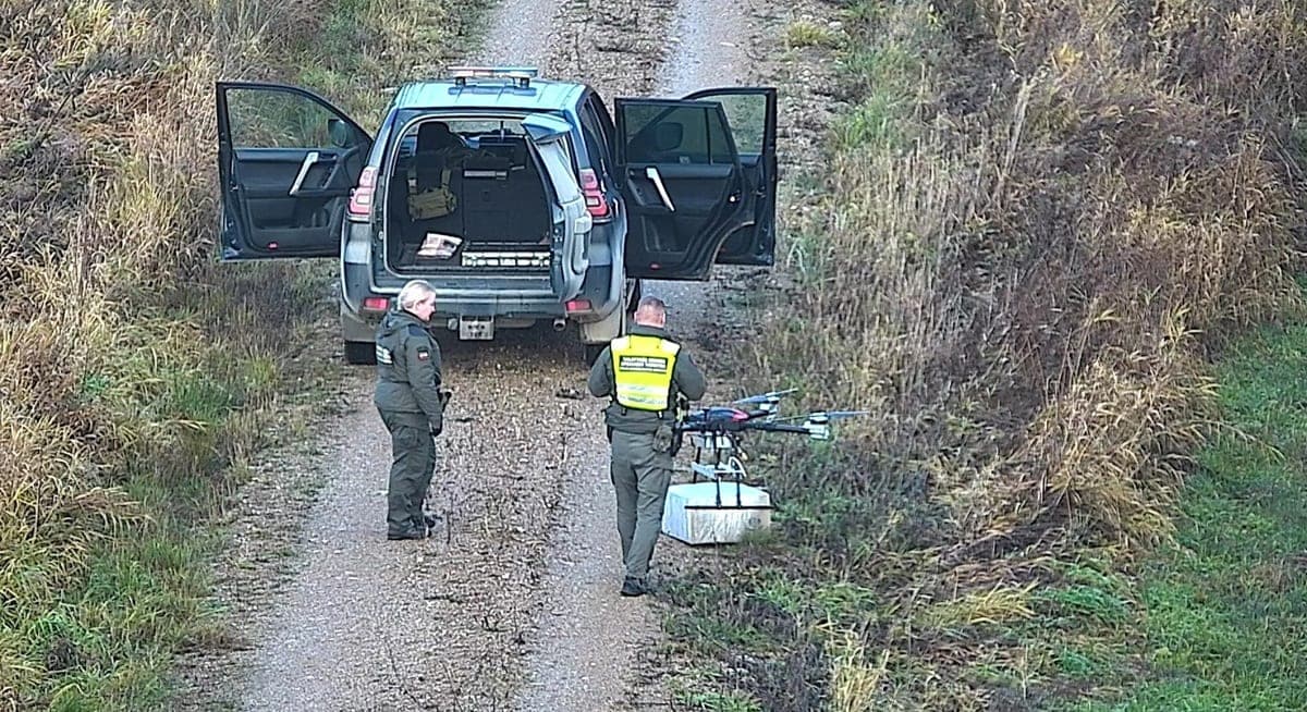 Pernai pasieniečiai sulaikė daugiau kaip 4,4 mln. pakelių kontrabandinių cigarečių