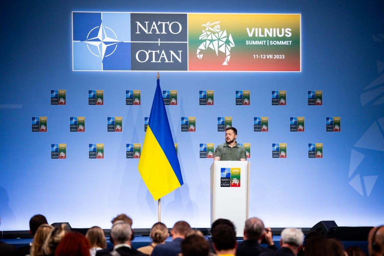 JAV ir Vokietija slapta trukdo Ukrainai tapti NATO nare?