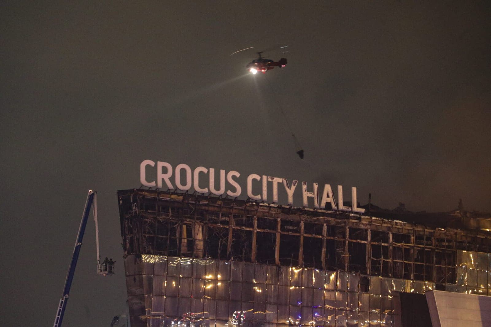 Rusiją supurtė teroristinis išpuolis - atakuota „Crocus City Hall“ koncertų salė
