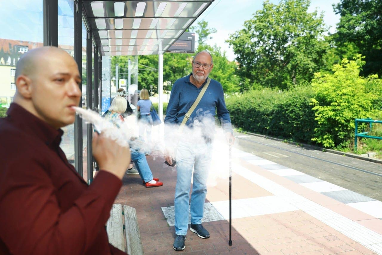 Ispanijoje bus draudžiama rūkyti restoranų terasose ir baruose