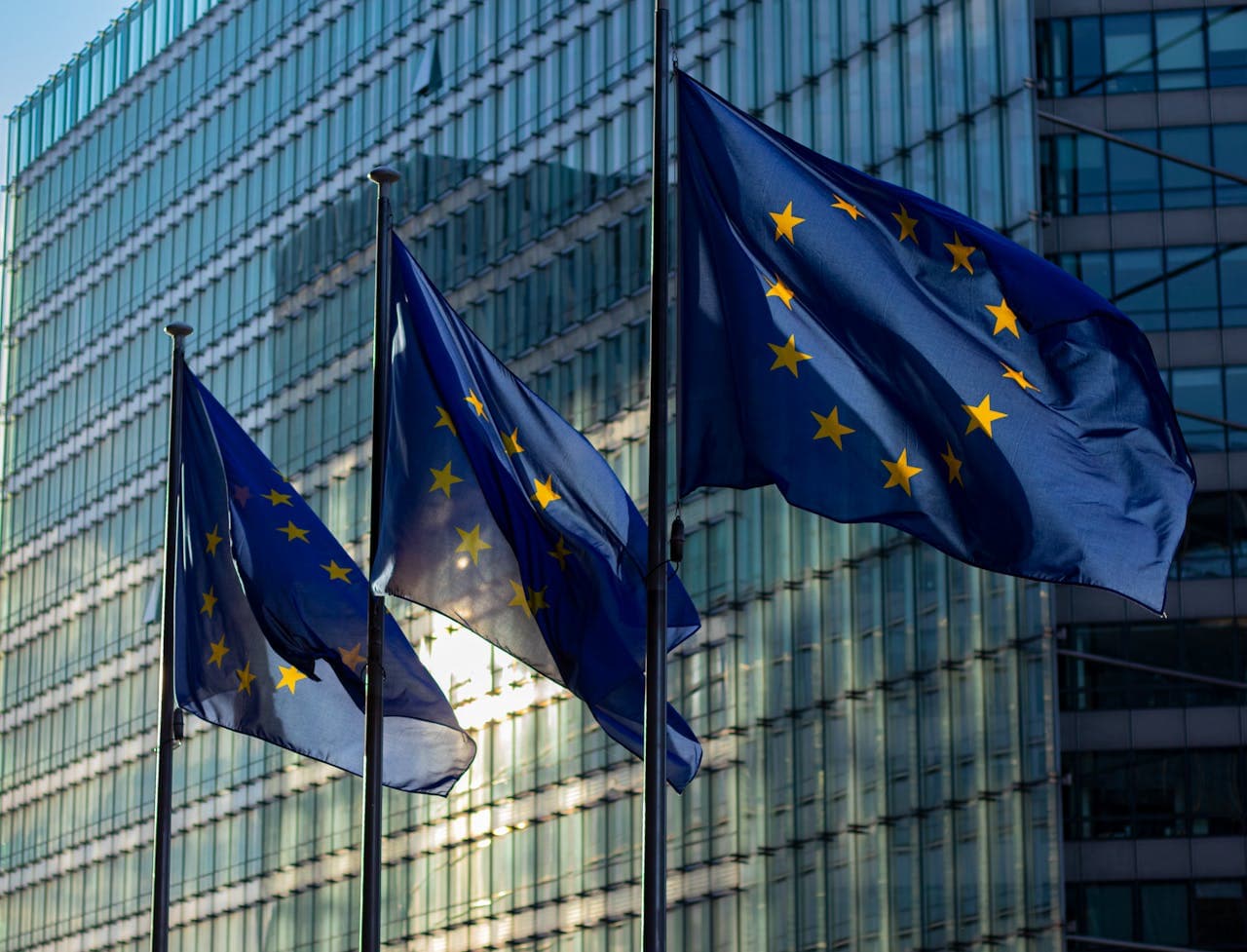 Pristatytos Europos gynybos gairės iki 2030 m.: nuo dronų skydų iki kosmoso apsaugos