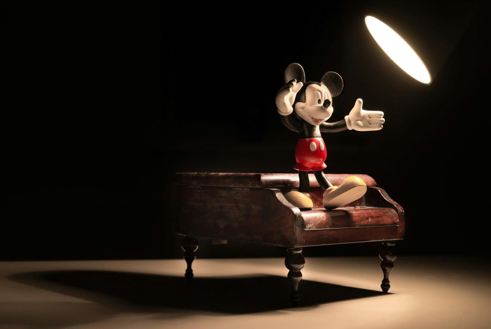 Spaudžiant investuotojams, „Disney“ atsisako įvairovės skatinimo programų