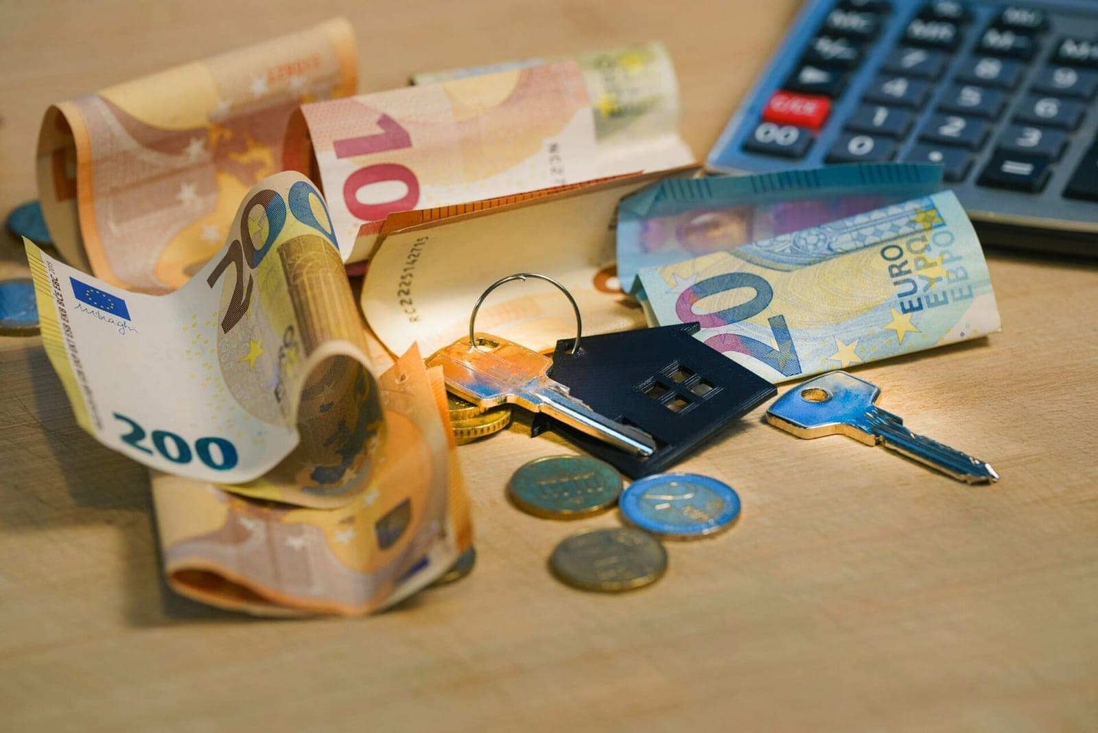 TVF siūlo Lietuvai stiprinti mokesčių surinkimą ir svarstyti progresyvų NT mokestį