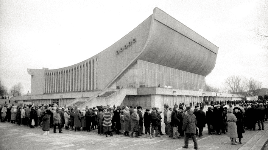 Kultūros ir visuomenės atstovai kreipėsi į Vyriausybę dėl Vilniaus koncertų ir sporto rūmų išsaugojimo
