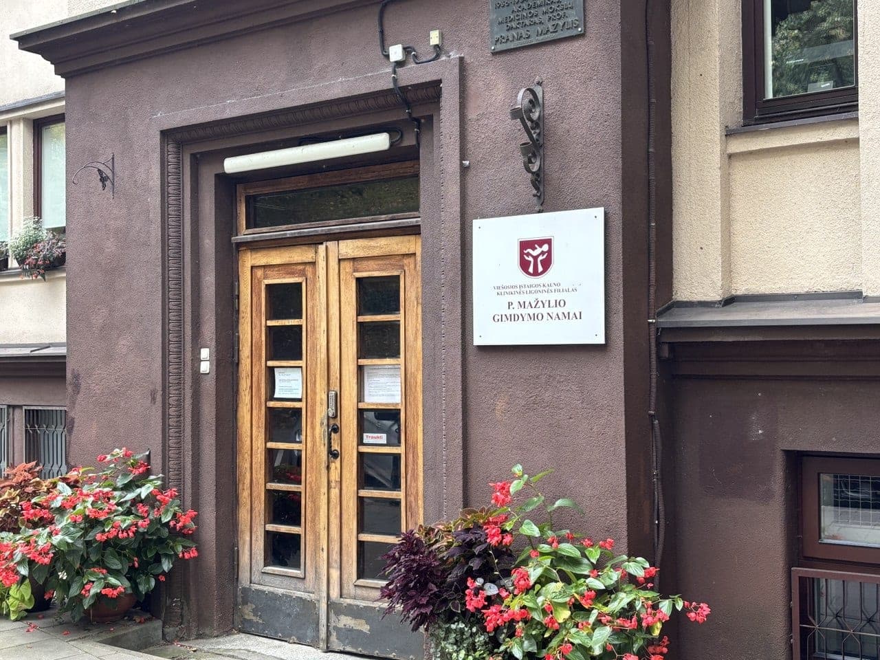 Legendiniai Prano Mažylio gimdymo namai Kauno centre užveria duris