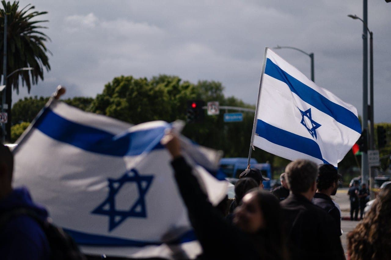 Izraelyje vyksta masiniai protestai, neramumai ir Libane bei Prancūzijoje