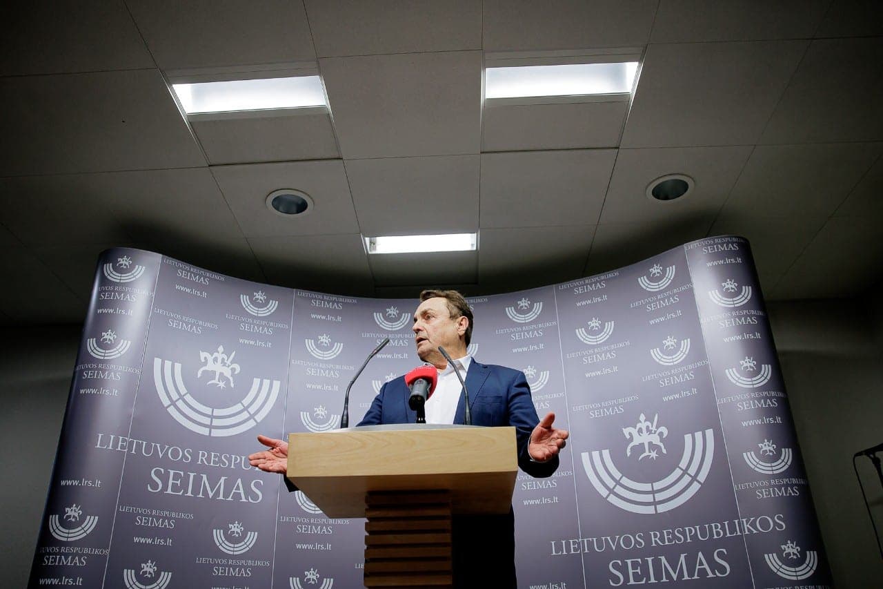 P. Gražulis rankų nenuleidžia: dalyvaus Europos parlamento rinkimuose, palaikys I. Vėgėlę - išskirtinis 77 interviu