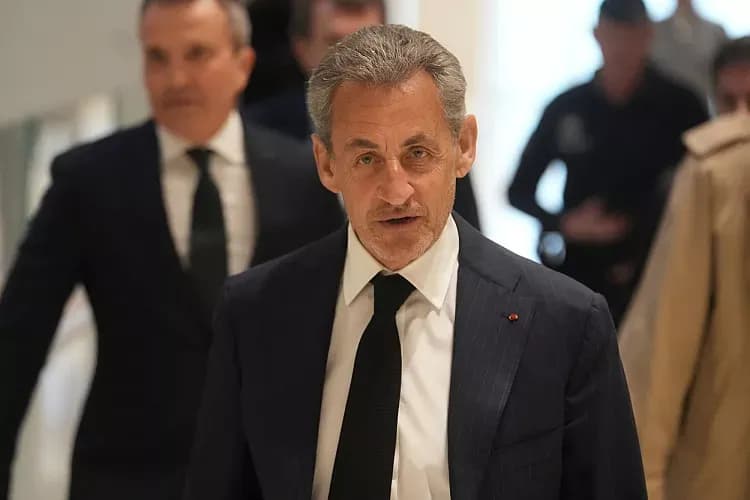 Buvęs Prancūzijos prezidentas N. Sarkozy pripažintas kaltu dėl sąmokslo: skirta 5 metai kalėjimo