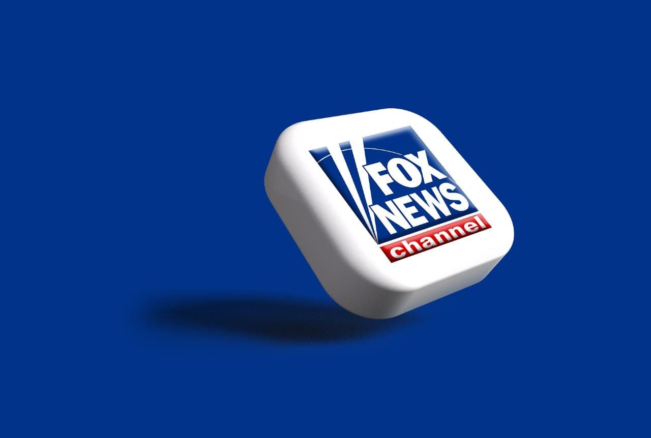 Populiarumo rekordus mušanti „Fox News“ išvengs teismo dėl šmeižto