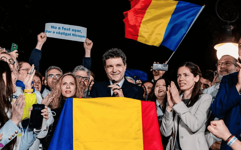 Rumunijoje prezidento rinkimus laimėjo pro-europietiškasis N. Dan