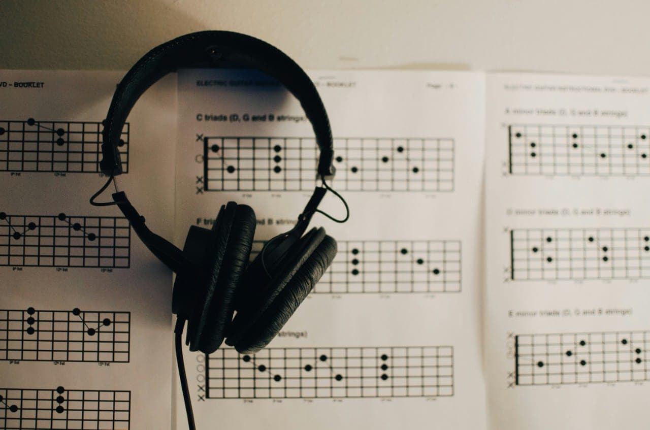 Gyvybės paslaptis: muzika skatina veikti abu smegenų pusrutulius