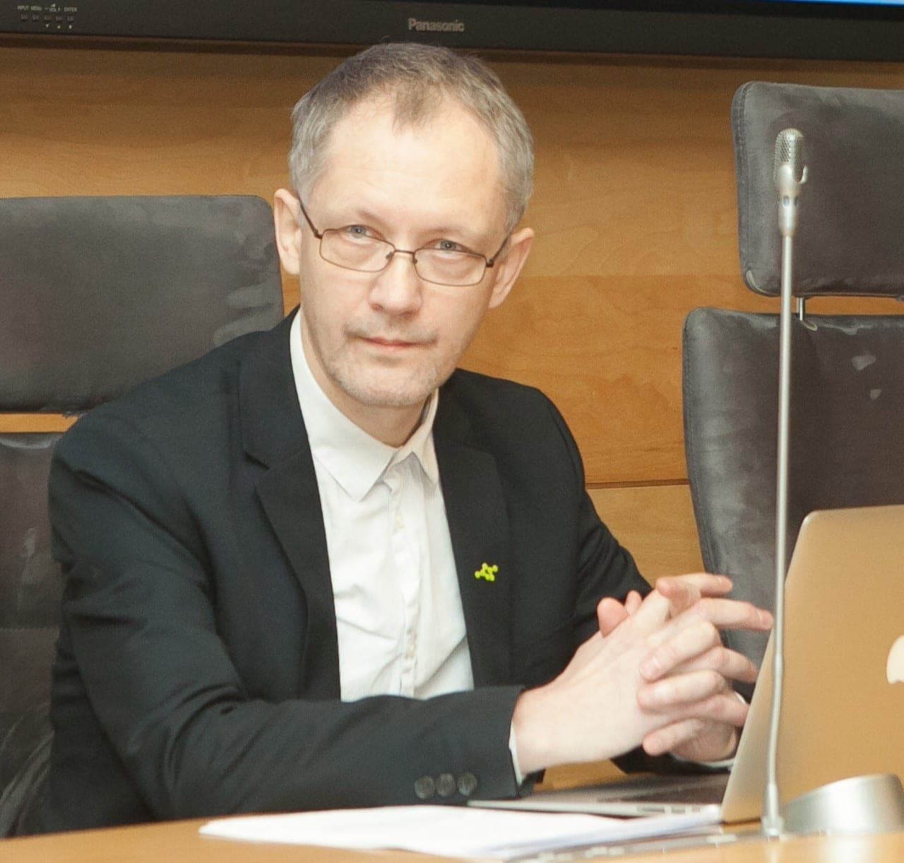 Suimtas portalo „ekspertai.eu“ savininkas A. Nakas, jo studijoje ir namuose – krata