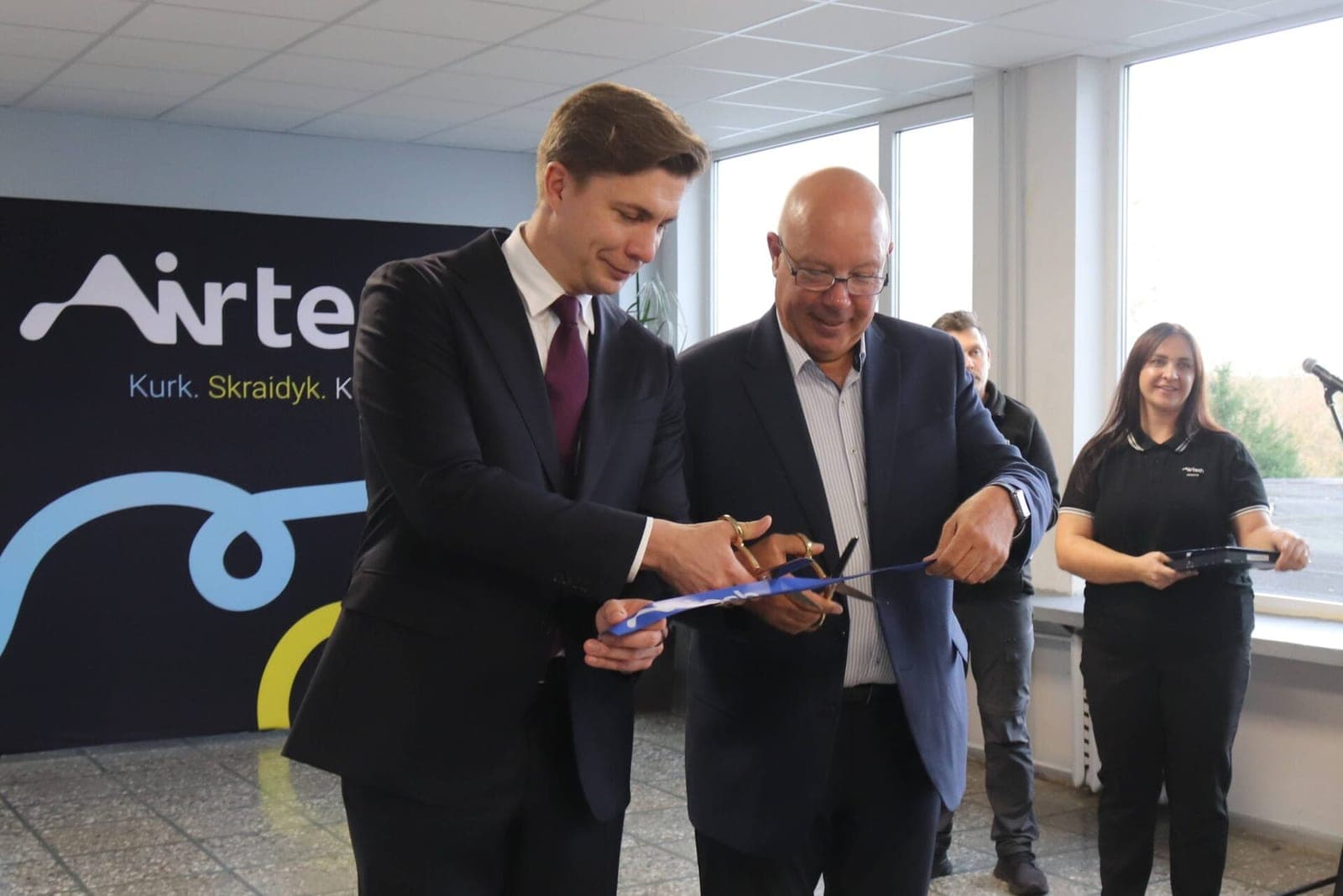Jonavoje atidarytas dronų mokymų centras „Airtech“