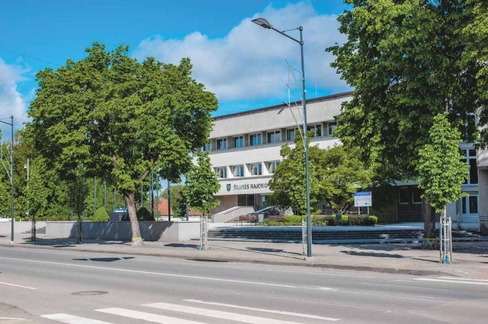 Aiškėja dar viena mokytojų bėda: pedagogai rūšiuojami į miestiečius ir kaimiečius?