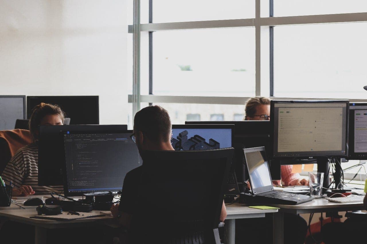 Technologijų sektoriuje tęsiasi atleidimų vajus