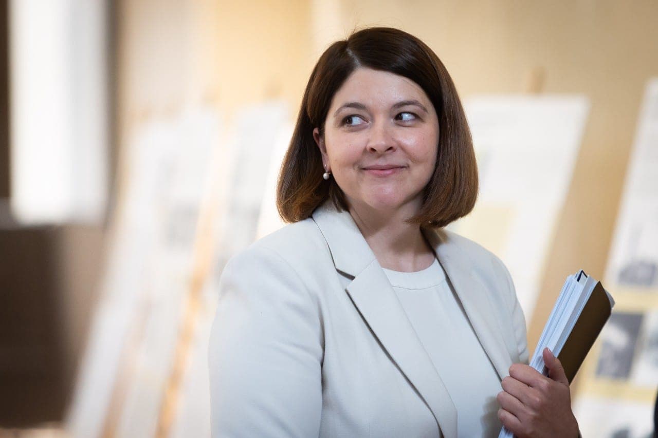 Finansų ministrė rėžė dėl biudžeto bendradarbiavusi su partnerių vadovaujamomis ministerijomis