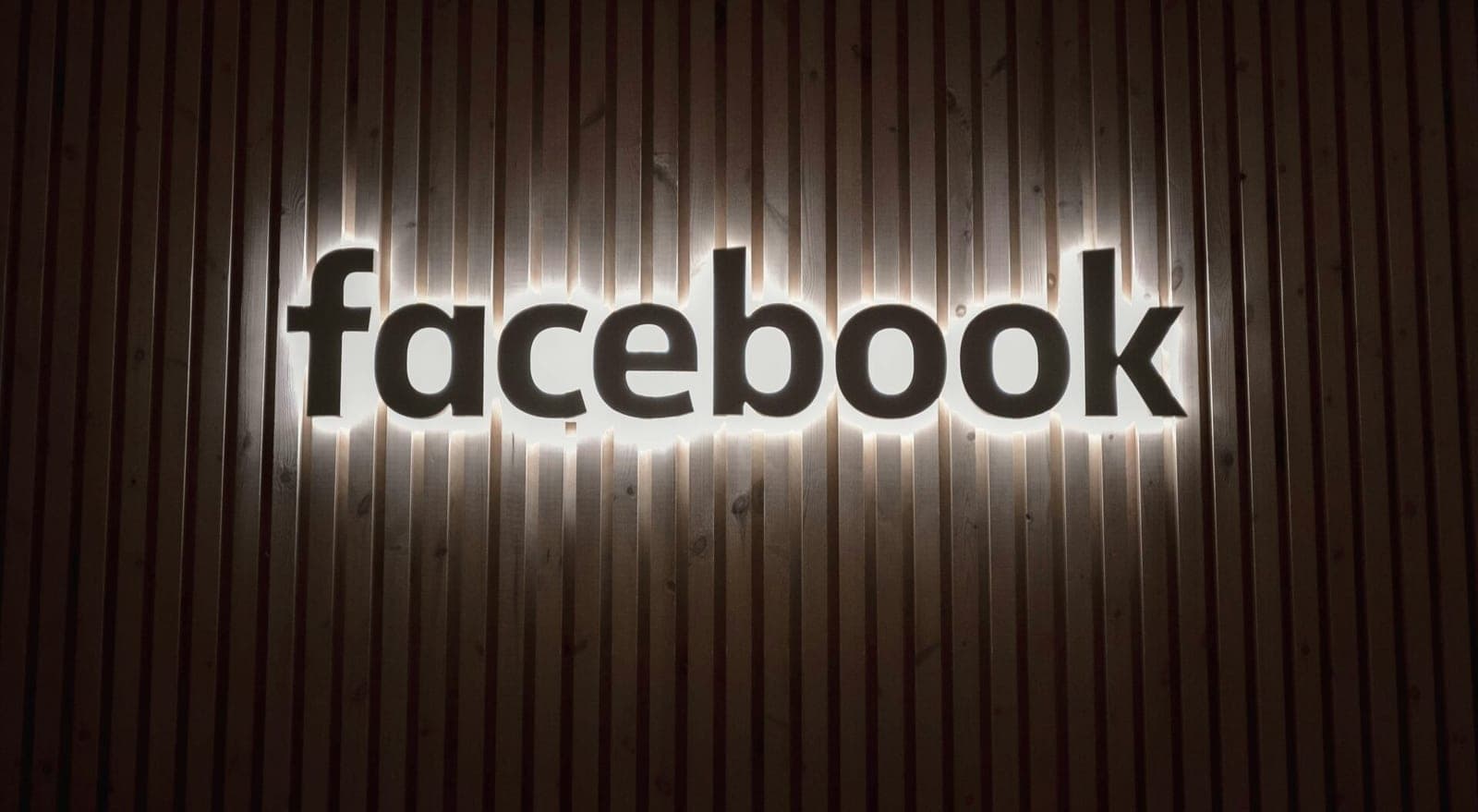 „Facebook“ naujienų srautas nuvilia? Patarimai, kaip jį prisitaikyti sau