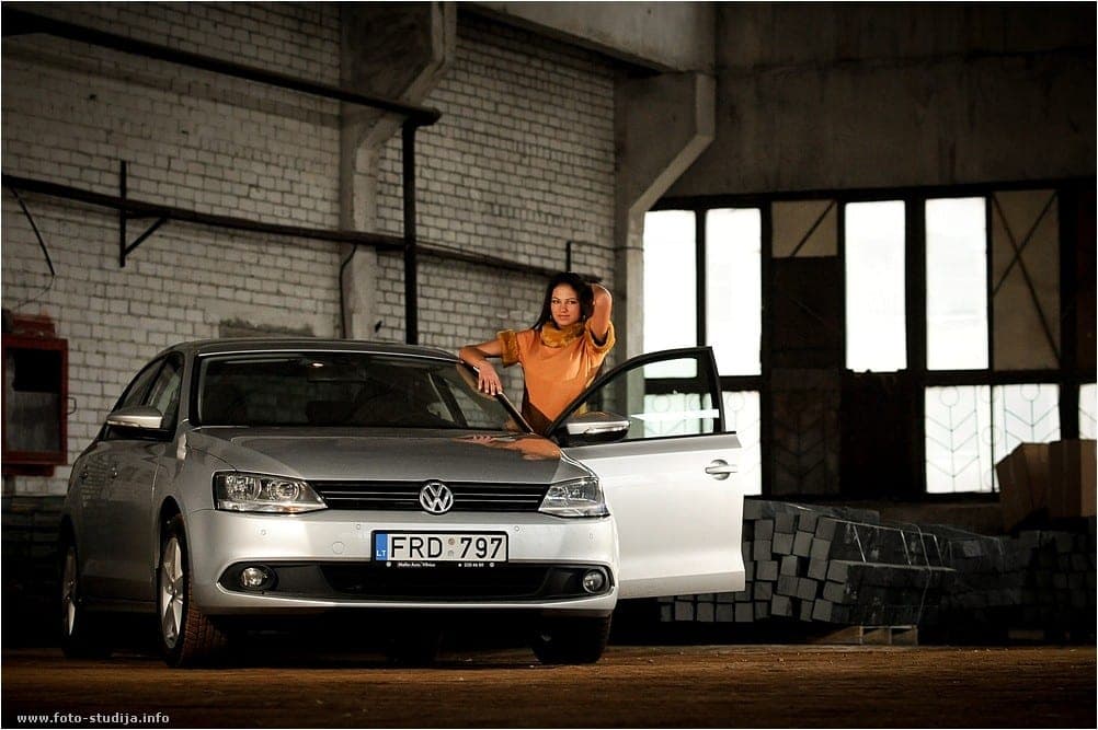 Estijos valdžia purto vairuotojų kišenes: mokės ne tik už taršą, bet ir už automobilio egzistavimą