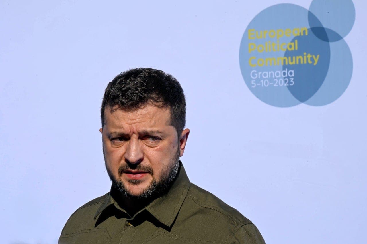 V. Zelenskis: kvietimas į NATO turėtų būti taikomas visai Ukrainos teritorijai