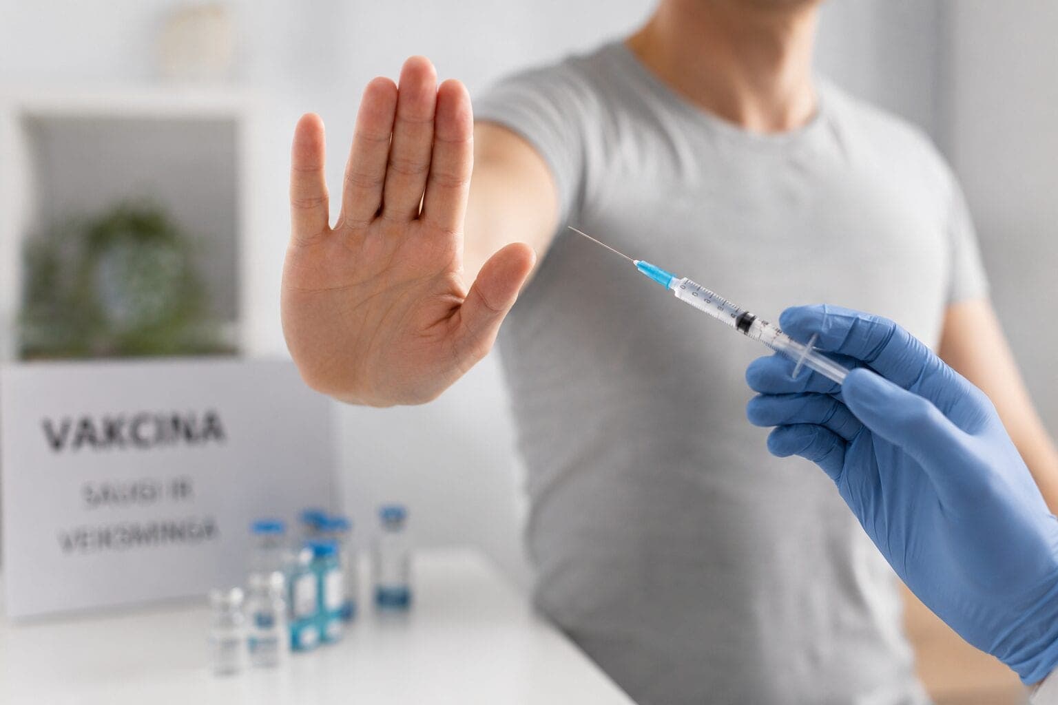 Kas penktas lietuvis atsisakė rekomenduojamo skiepo: paaiškėjo, kas lemia tokį sprendimą
