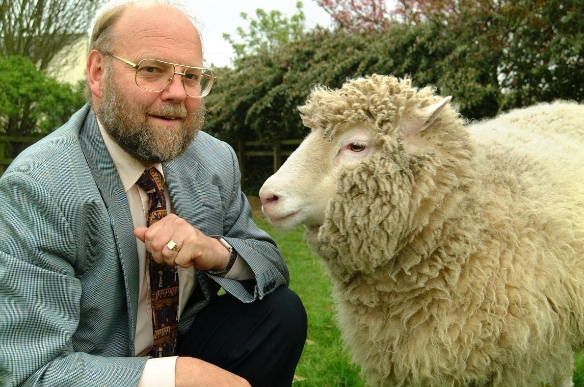 Avelę Dolę klonavęs mokslininkas Ian Wilmut mirė