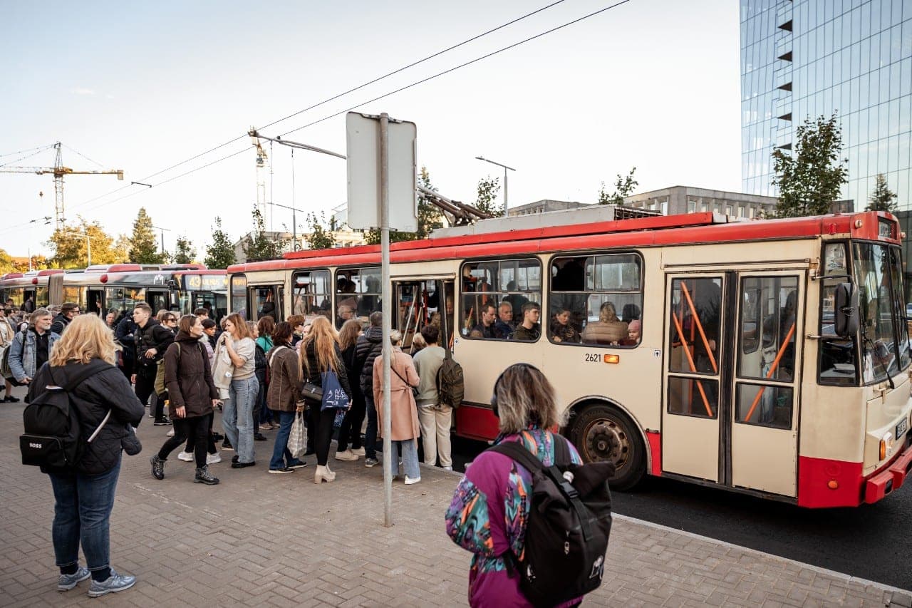 Nuspręsta: nuo liepos Vilniuje brangsta viešojo transporto bilietai