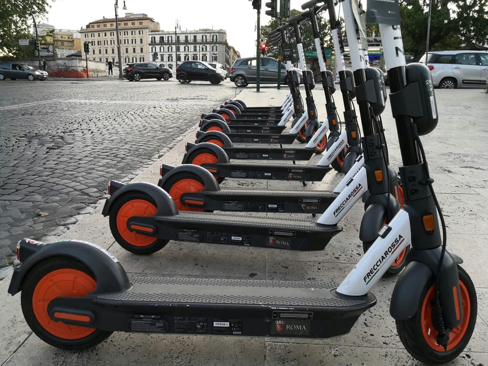 Ličio jonų baterijos: kaip prižiūrėti namuose turimus prietaisus?