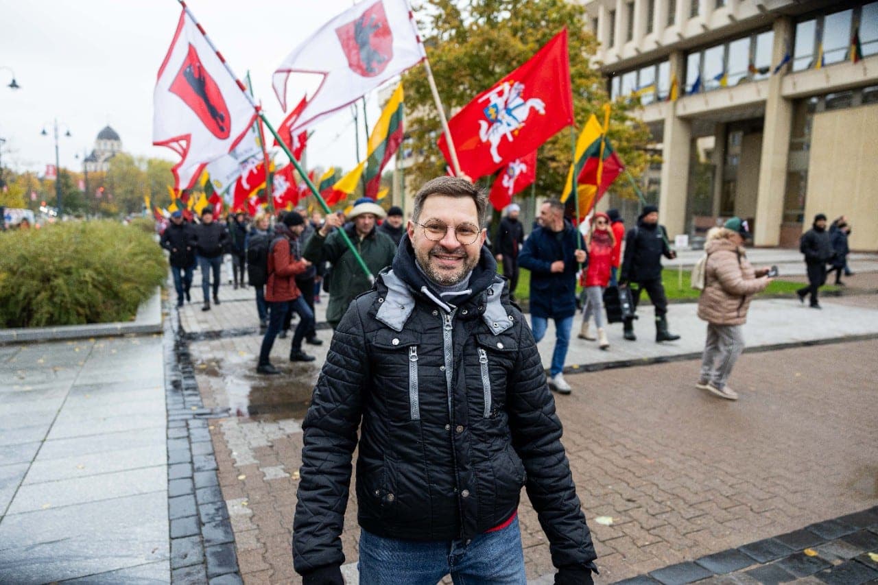 Oficialu: Antanas Kandrotas – Celofanas pateikė dokumentus VRK dėl prezidento rinkimų (INTERVIU)