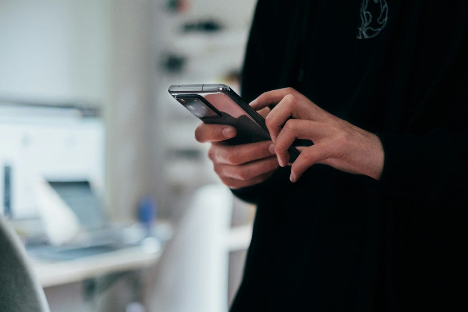 Telefonas netrukus taps jūsų asmens dokumentu: Lietuva gali nespėti pasiruošti?