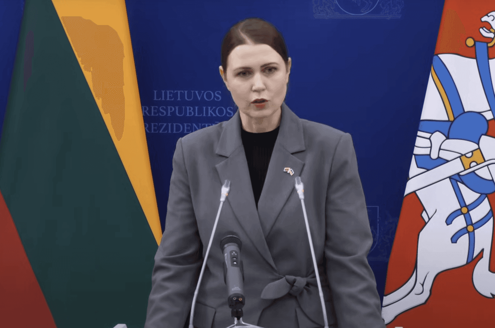 Lietuva per savo oro erdves blokuos Pergalės dienos šventimą Maskvoje?