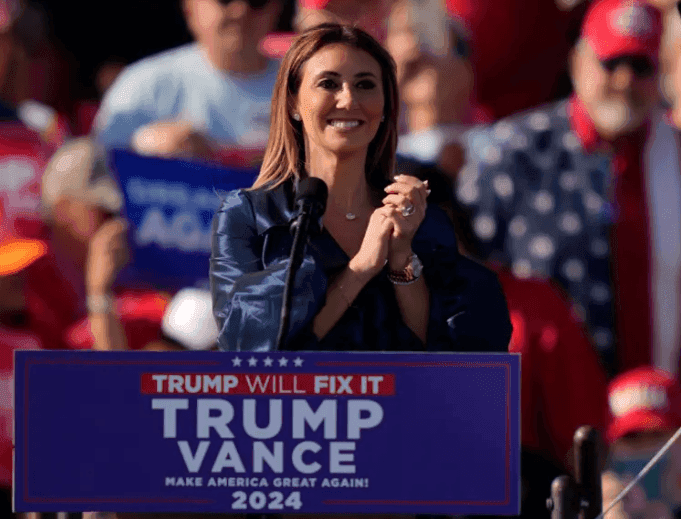 D. Trumpas savo asmeninę advokatę skiria oficialia JAV prezidento patarėja