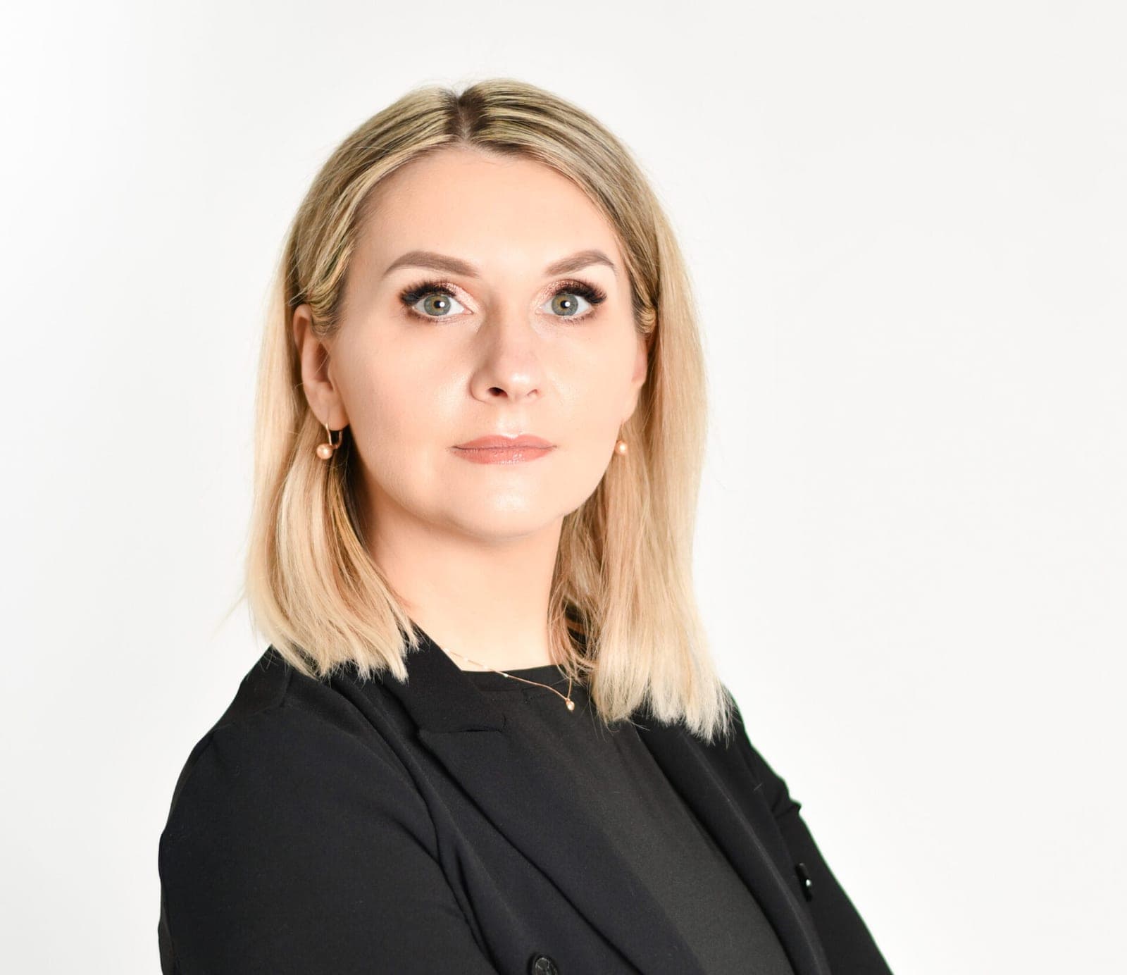 Roberta AŽUKAITĖ: Šalin rankas nuo subjektyvaus žodžio – laikas tikram nuomonių pliuralizmui