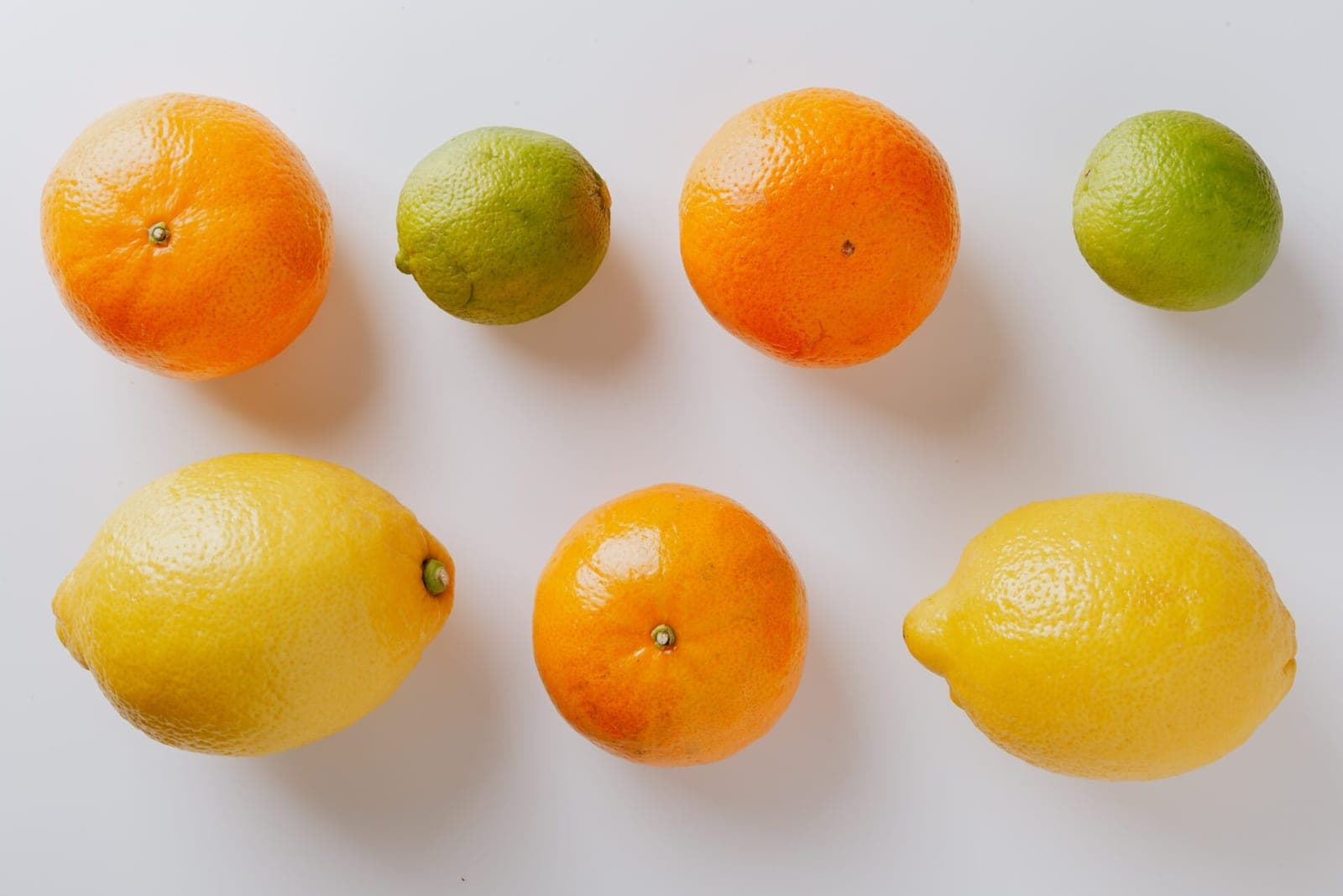 Vitaminas C: nauda, būtinumas ir ženklai, parodantys, kad jo trūksta