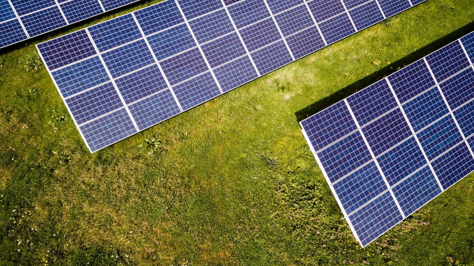 Gamintis elektros energiją patiems – verta: „Ignitis“ siūlo padengti būsimas sąskaitas