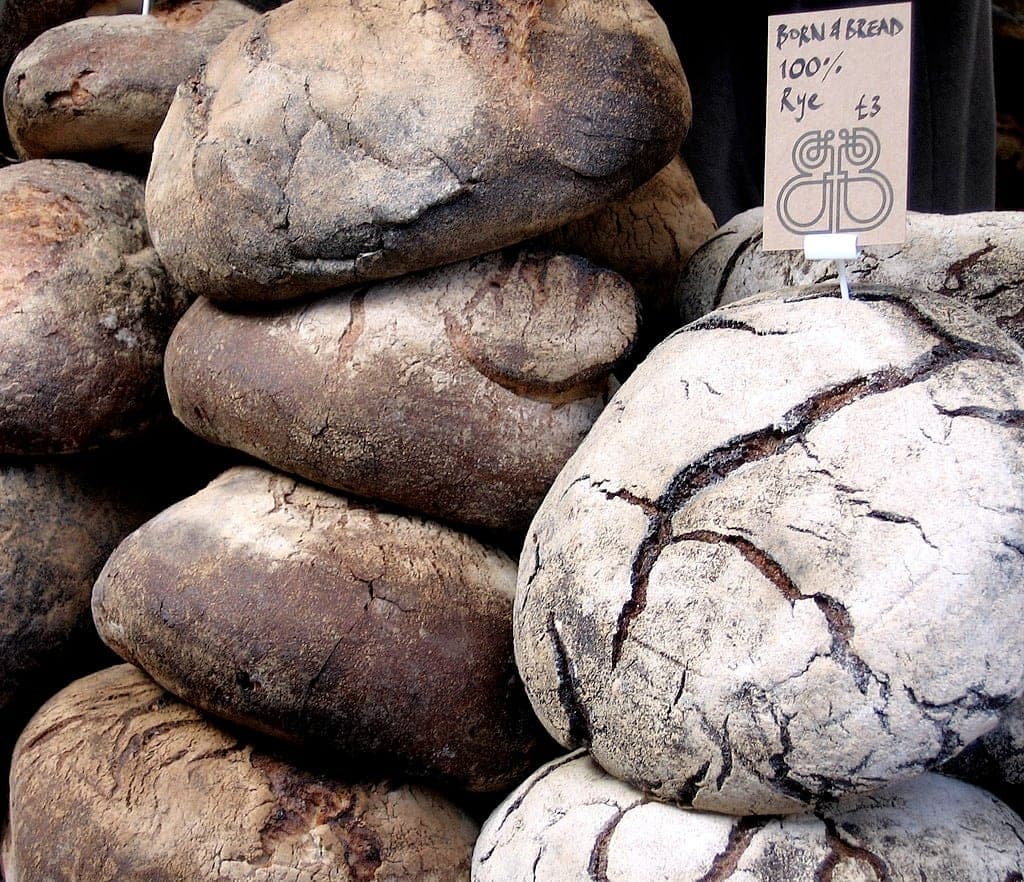 Anykščių krašte vis dar pakvimpa lietuviška namine duona