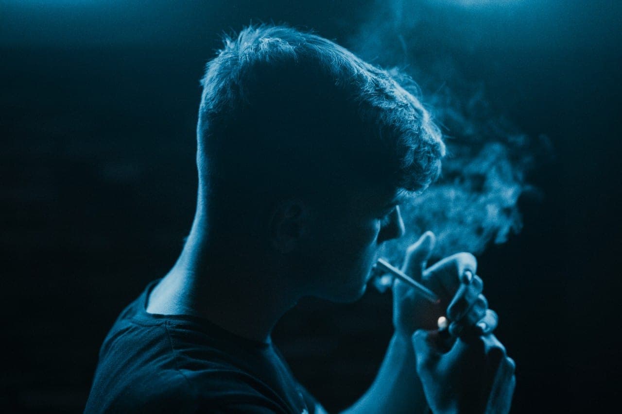 Belgai uždraudė prekybą vienkartinėmis el. cigaretėmis, kitos šalys - trypčioja